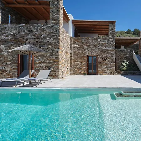 Holiday home Stone With A Sea Water Swimming Pool And A Sea And Sunset View