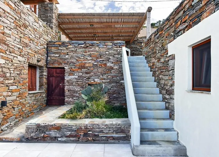 Stone With A Sea Water Swimming Pool And A Sea And Sunset View Ferienhaus *