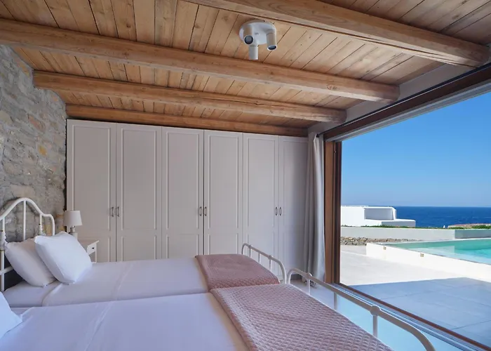 Hébergement de vacances Stone With A Sea Water Swimming Pool And A Sea And Sunset View Melissaki