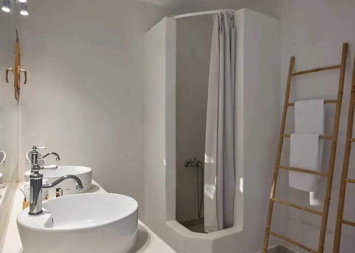 Hébergement de vacances Stone With A Sea Water Swimming Pool And A Sea And Sunset View Melissaki